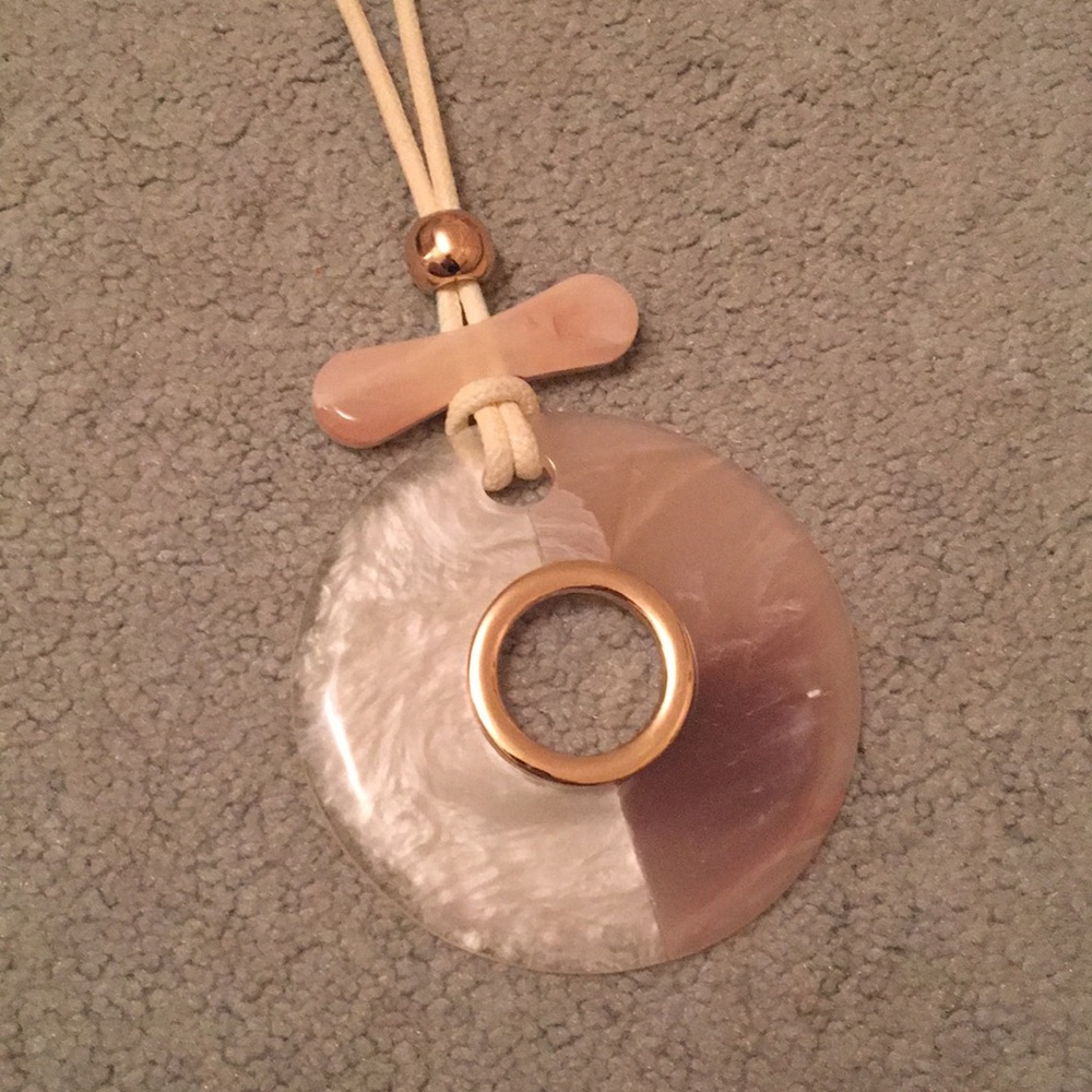 Fun necklace - Picture 2 of 3